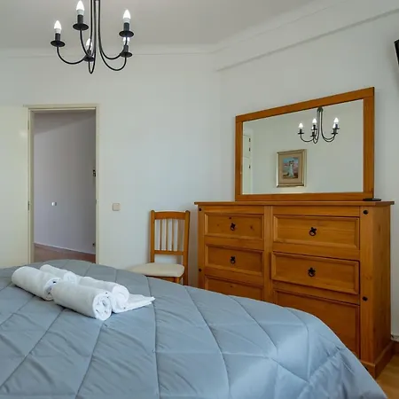 Vila Rosa 1bdr With Balcony & Pool By Lovelystay Apartament Portimão