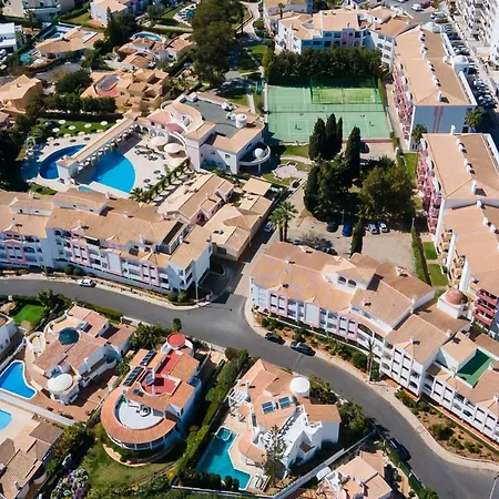 Vila Rosa 1bdr With Balcony & Pool By Lovelystay Portimão