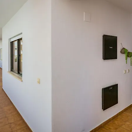 Vila Rosa 1bdr With Balcony & Pool By Lovelystay Апартаменты *